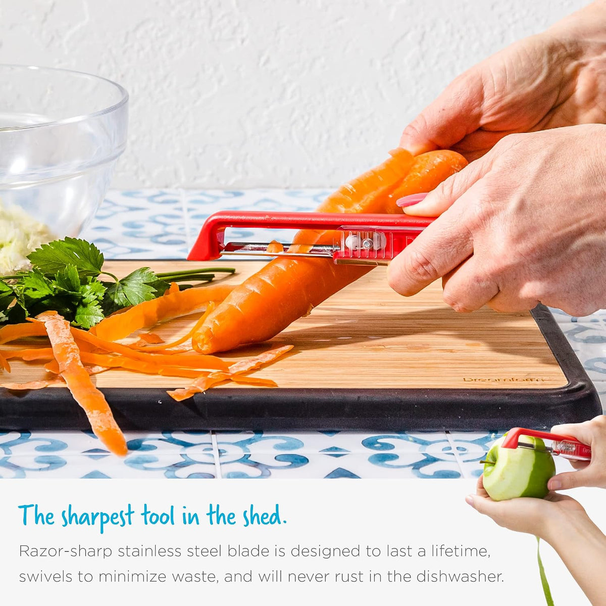 Dreamfarm Sharple Self-Sharpening Vegetable Peeler - Black
